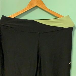 Nike leggings